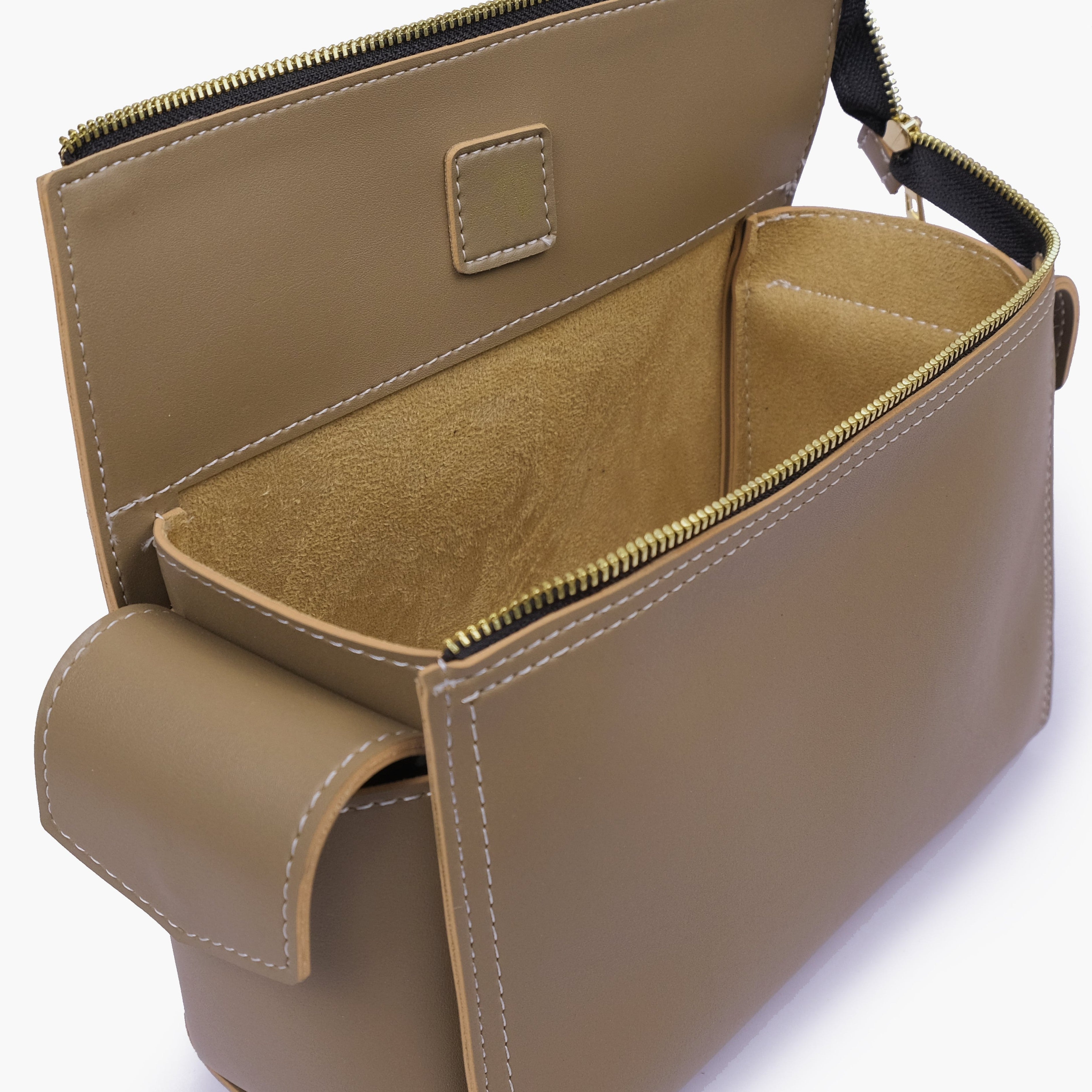 Coffee bowling bag with top-handle