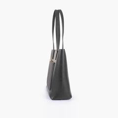 Black front pocket tote bag
