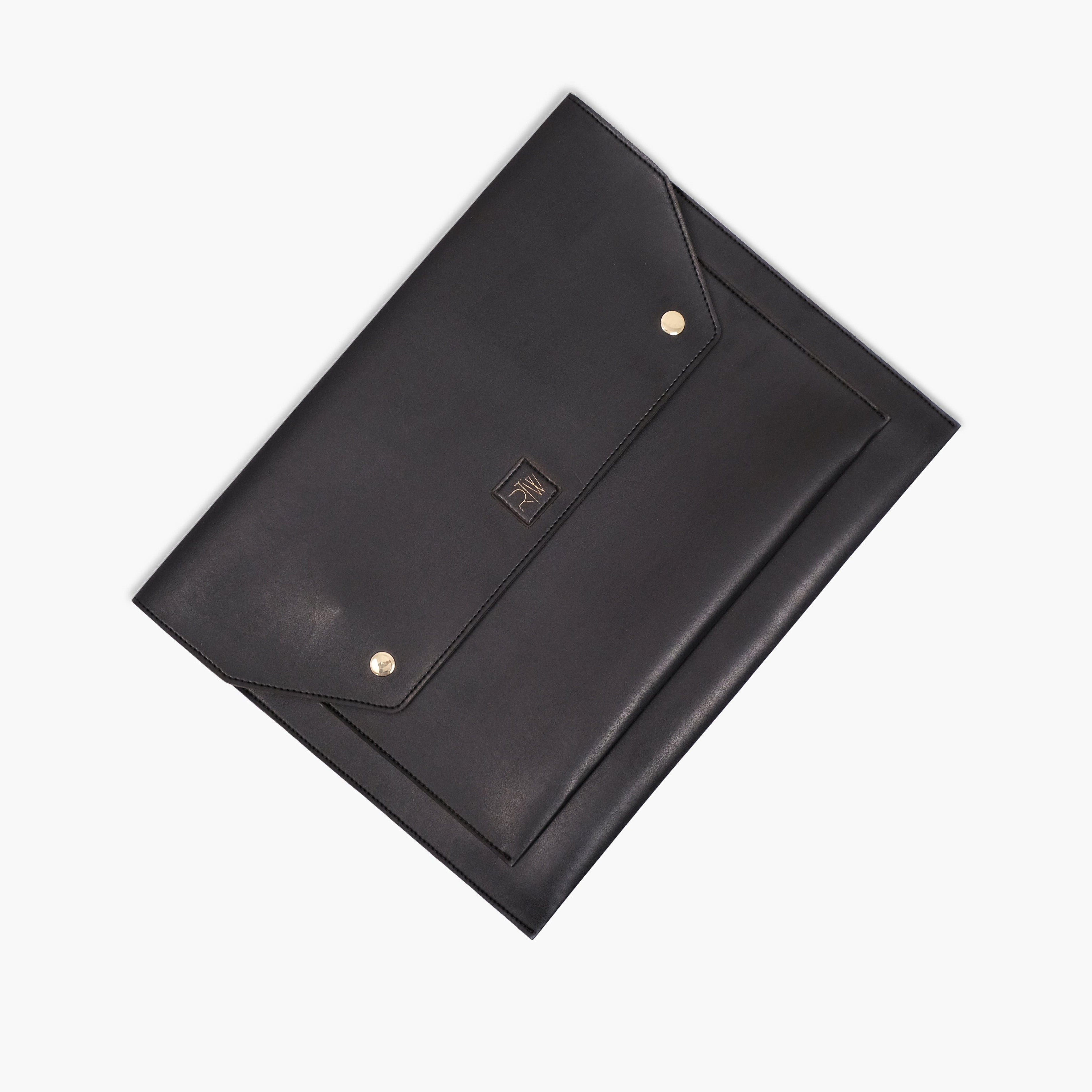 Black laptop sleeve 17"