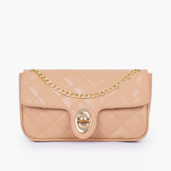 Beige quilted small shoulder bag with chain
