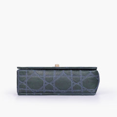 Navy blue quilted chain purse