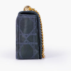 Navy blue quilted chain purse