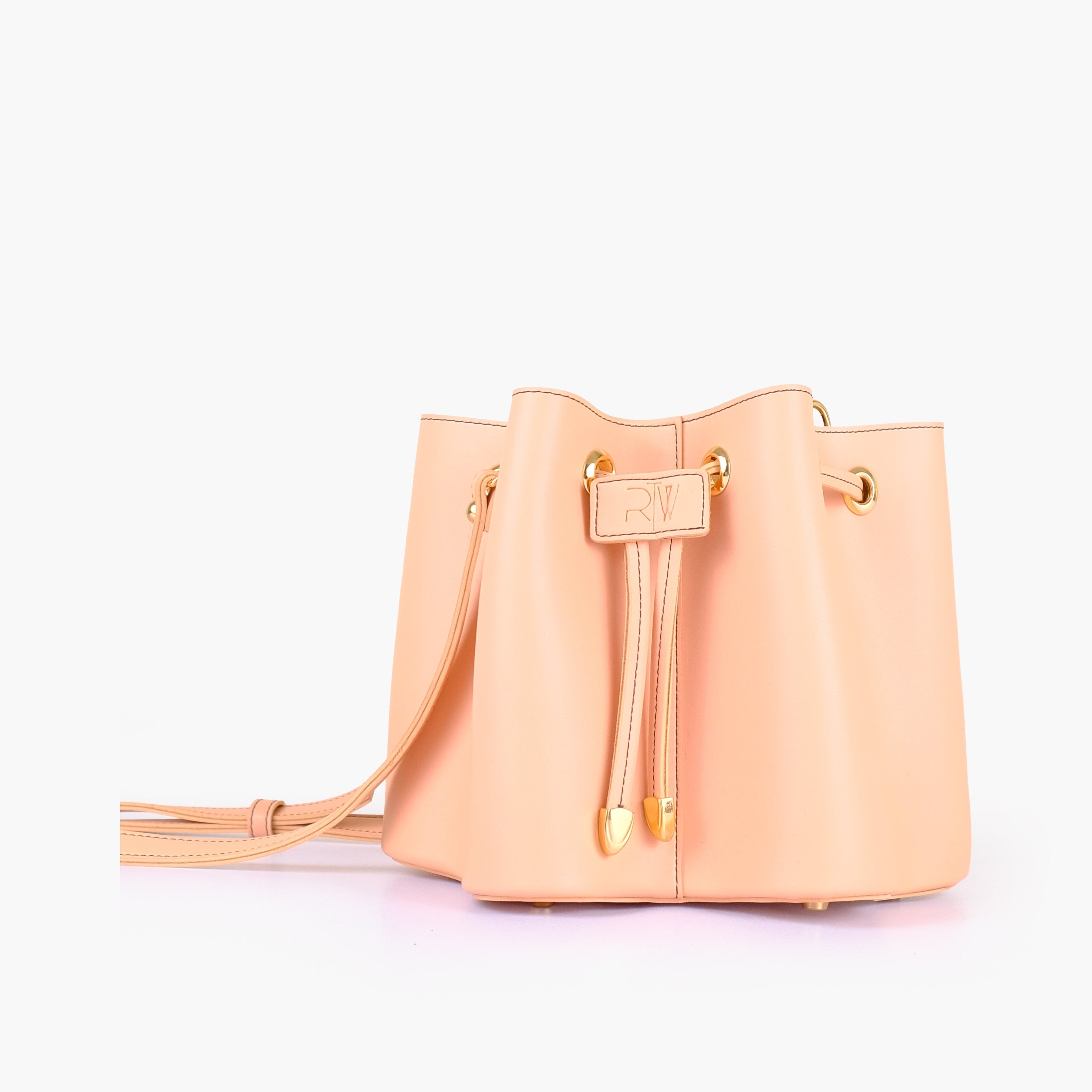 Peach star drawstring bucket bag