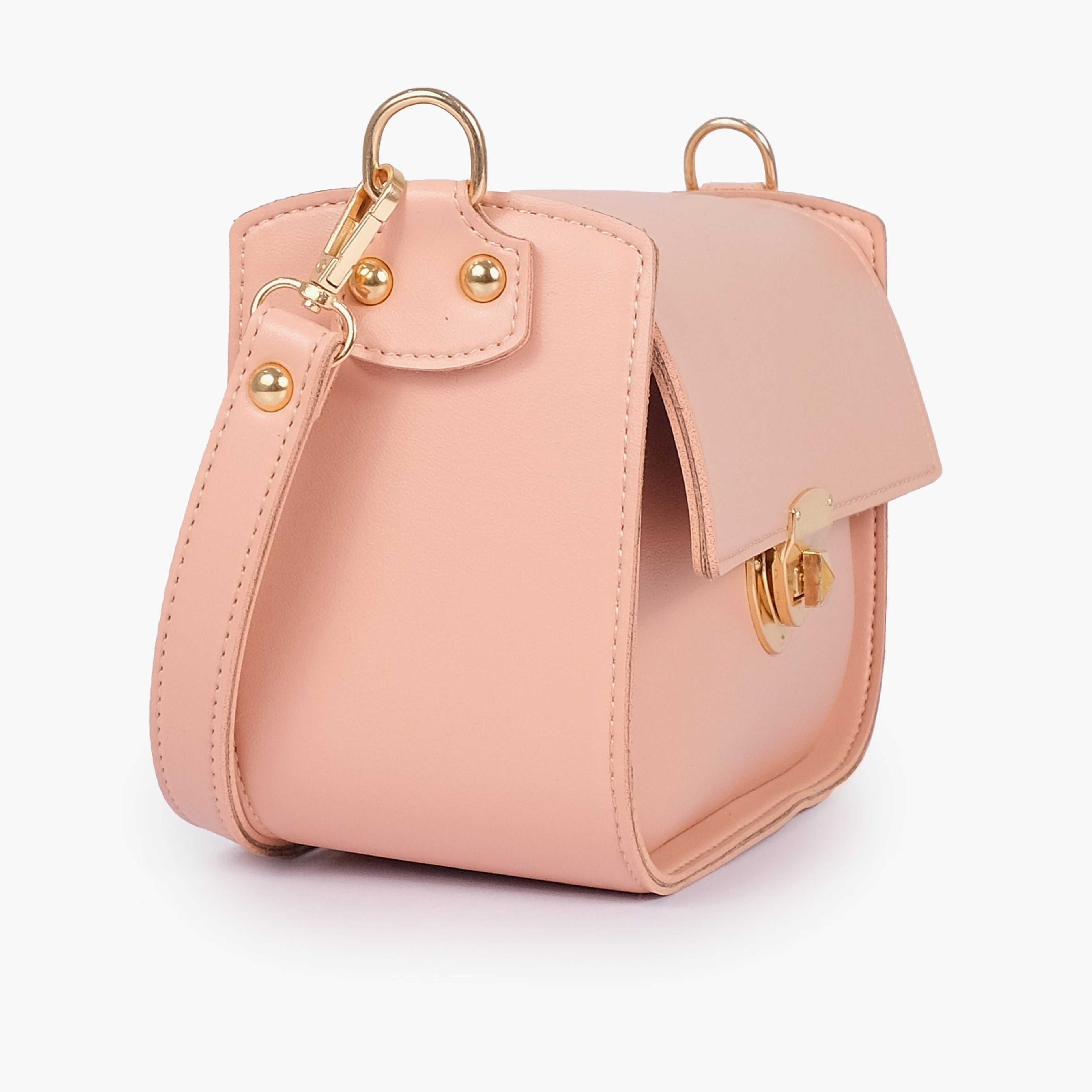 Peach saddle bag with twist lock