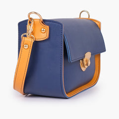 Blue saddle bag with twist lock