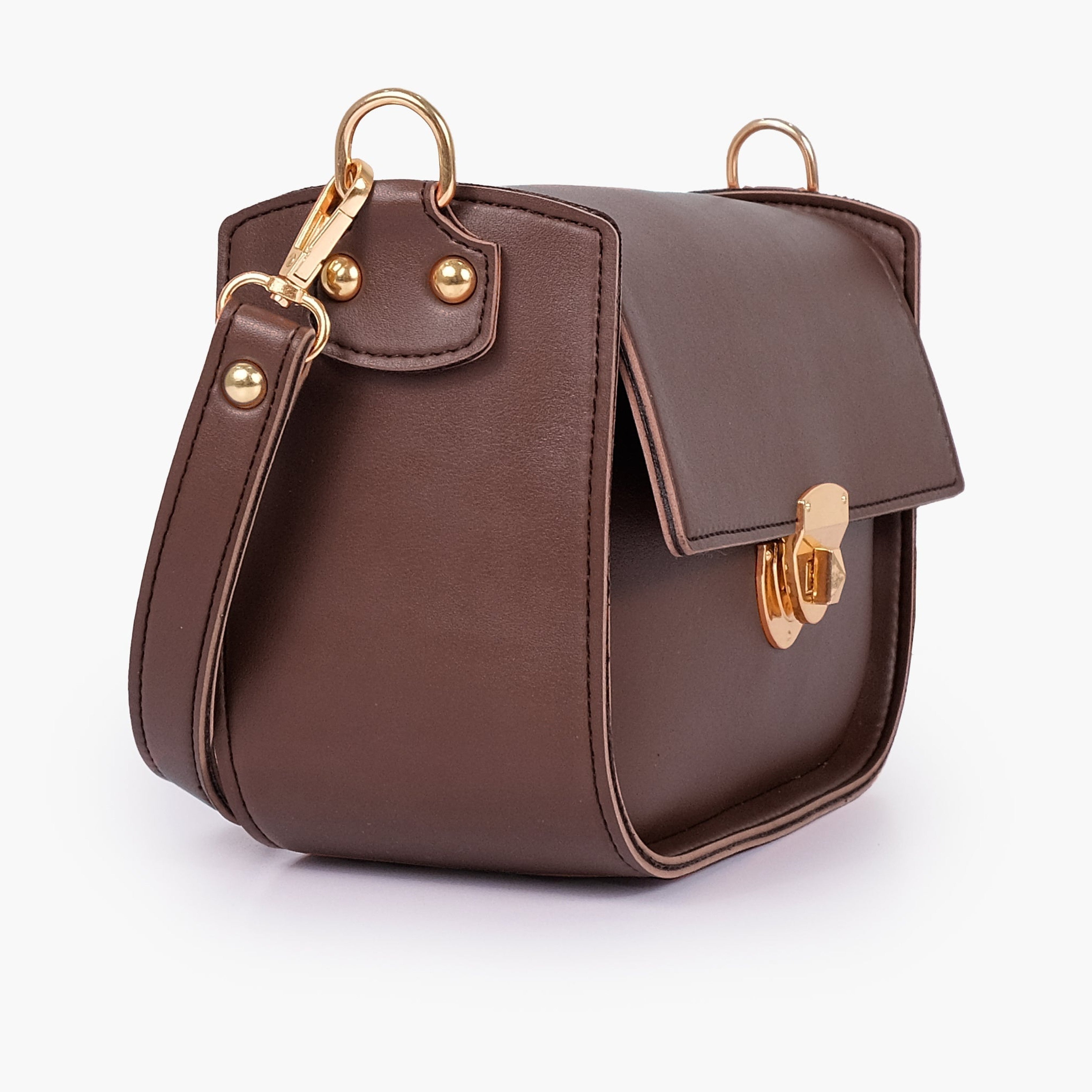 Dark brown saddle bag with twist lock