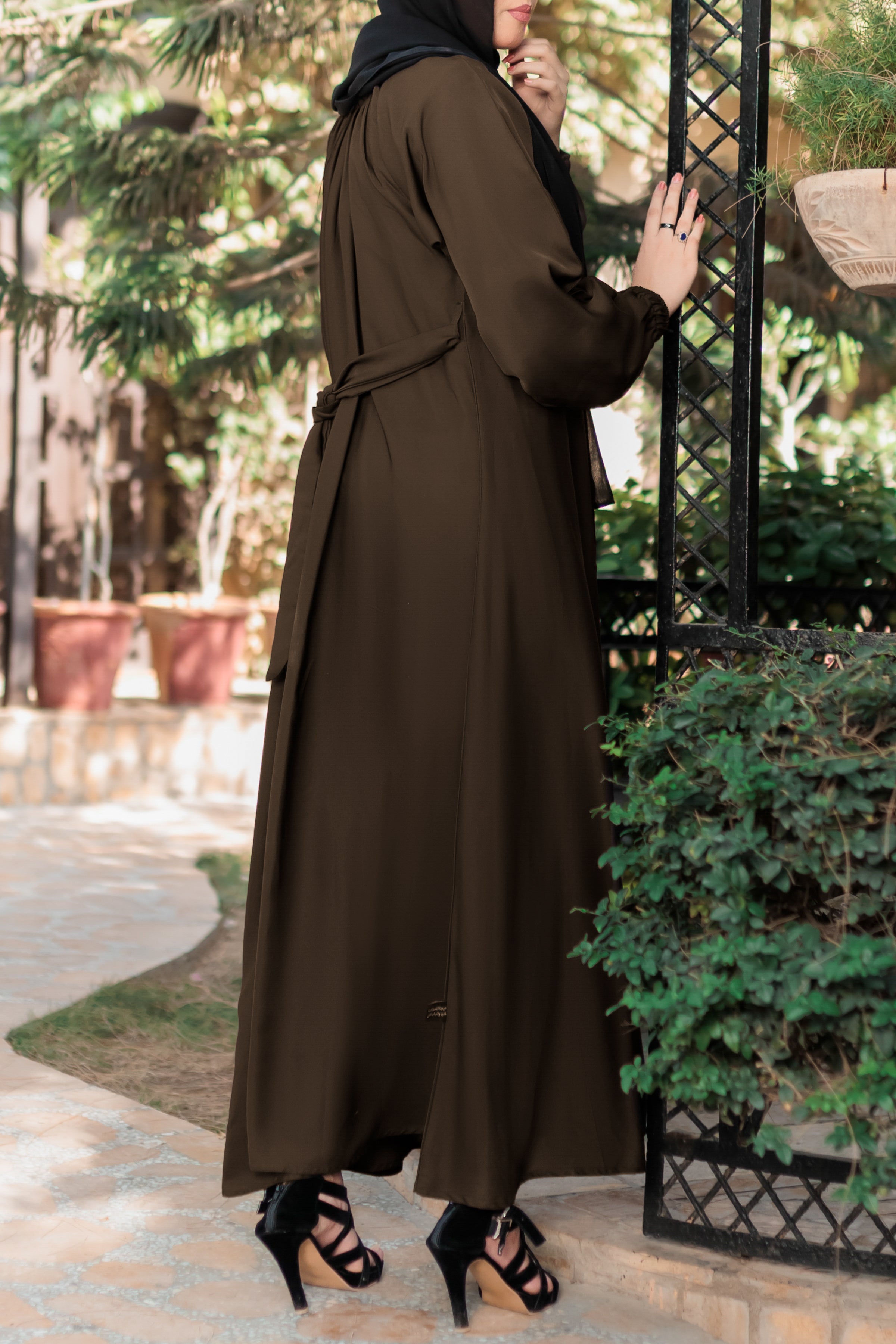 Hira Abaya