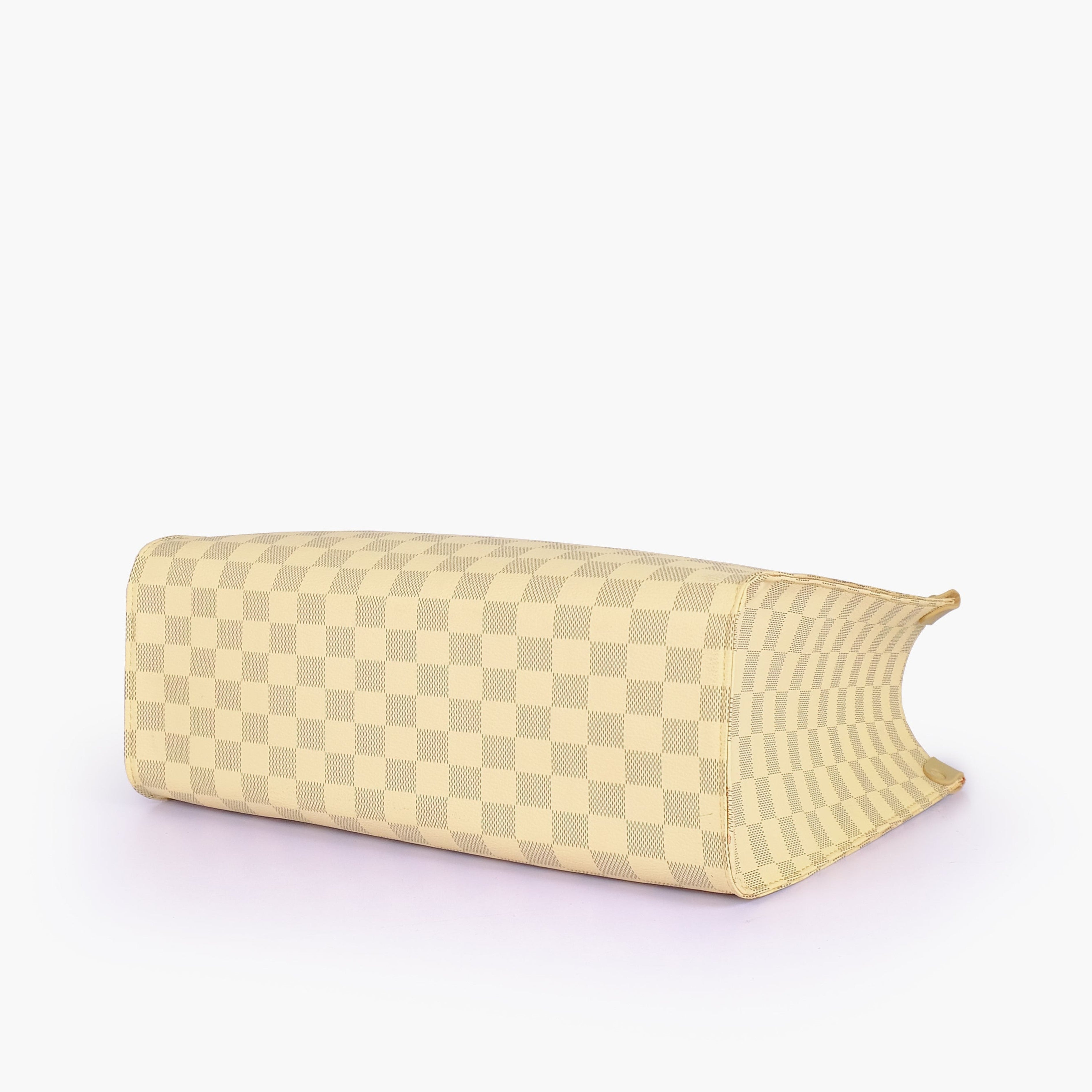 Off-white checkered everywear handbag