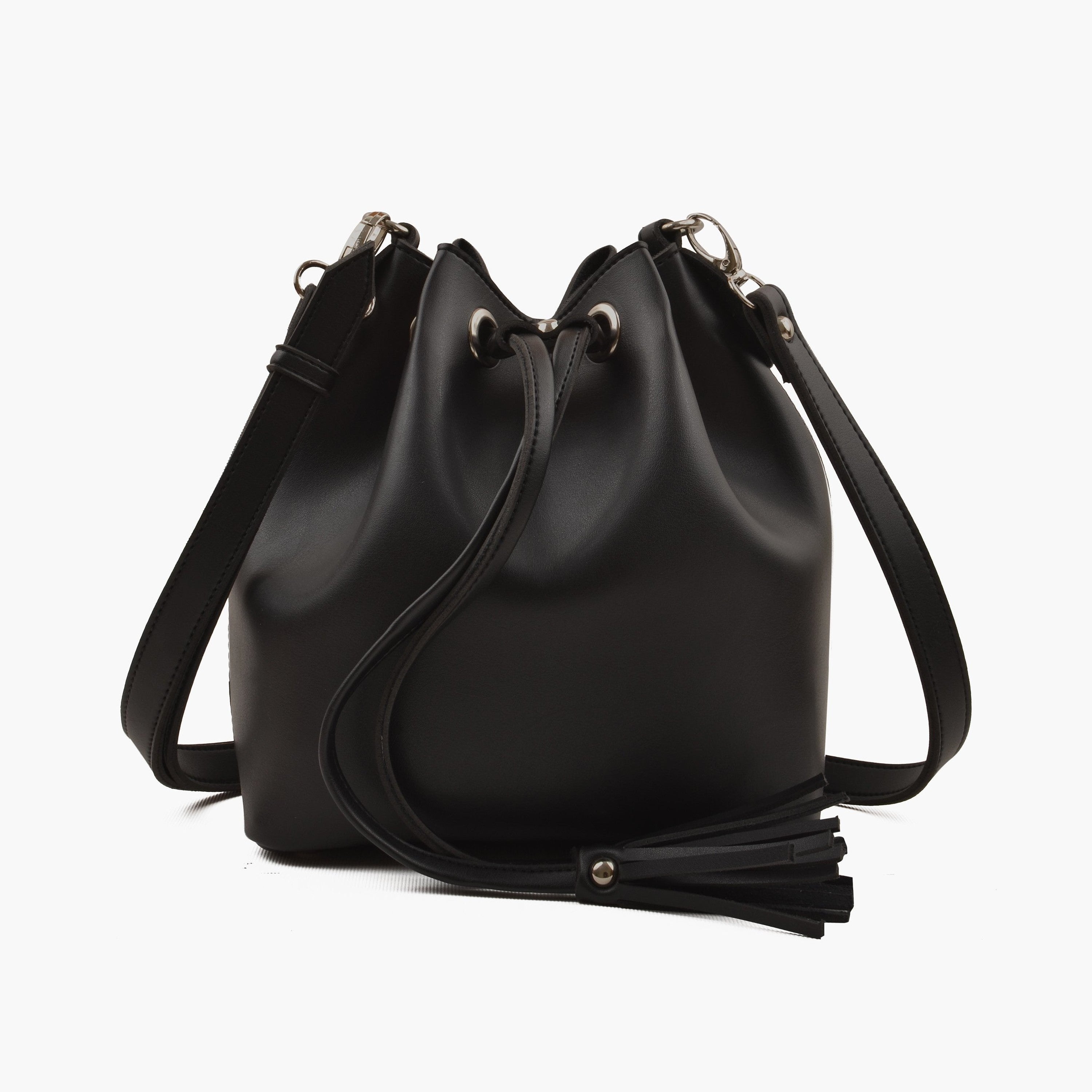 Black bucket bag