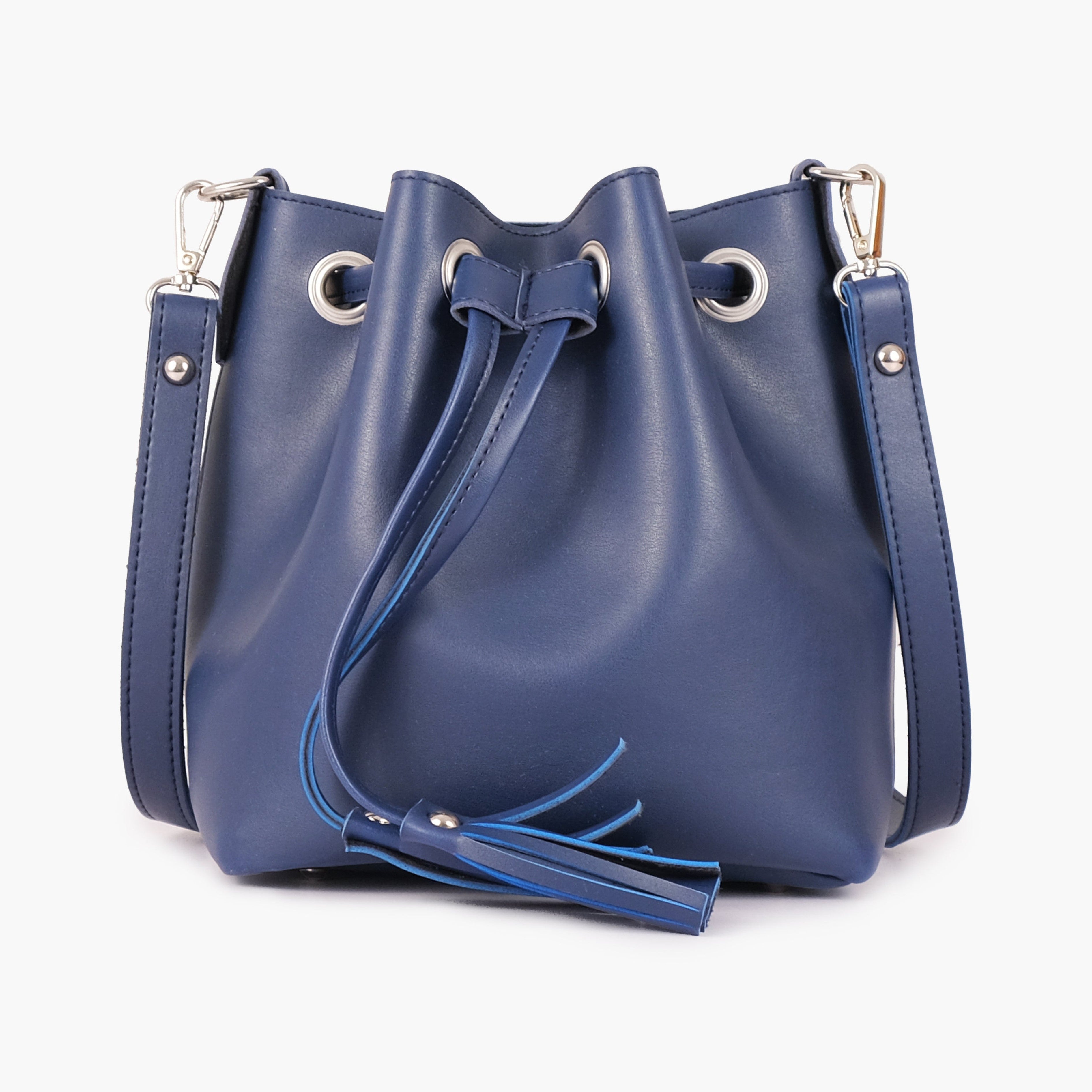 Blue bucket bag