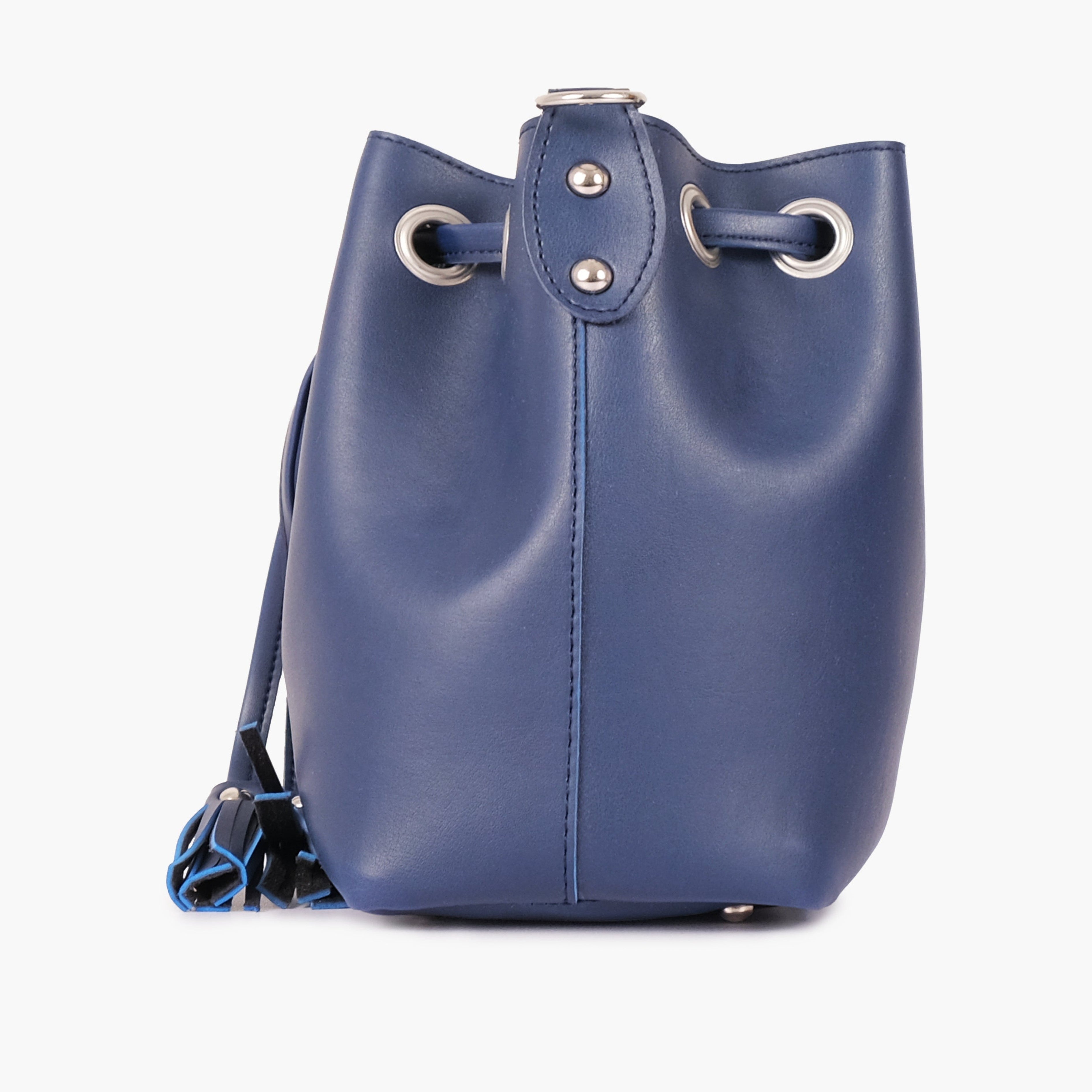 Blue bucket bag