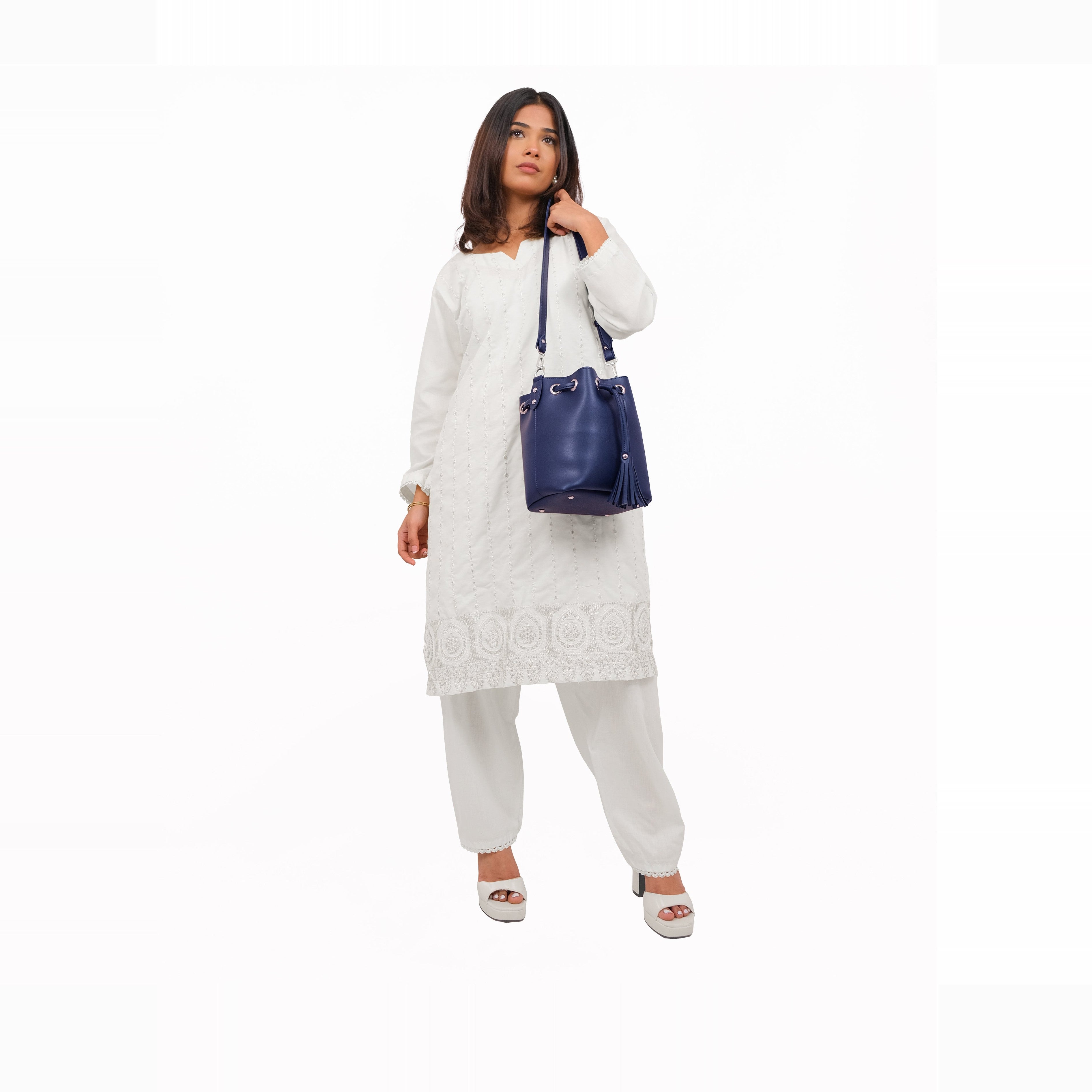 Blue bucket bag
