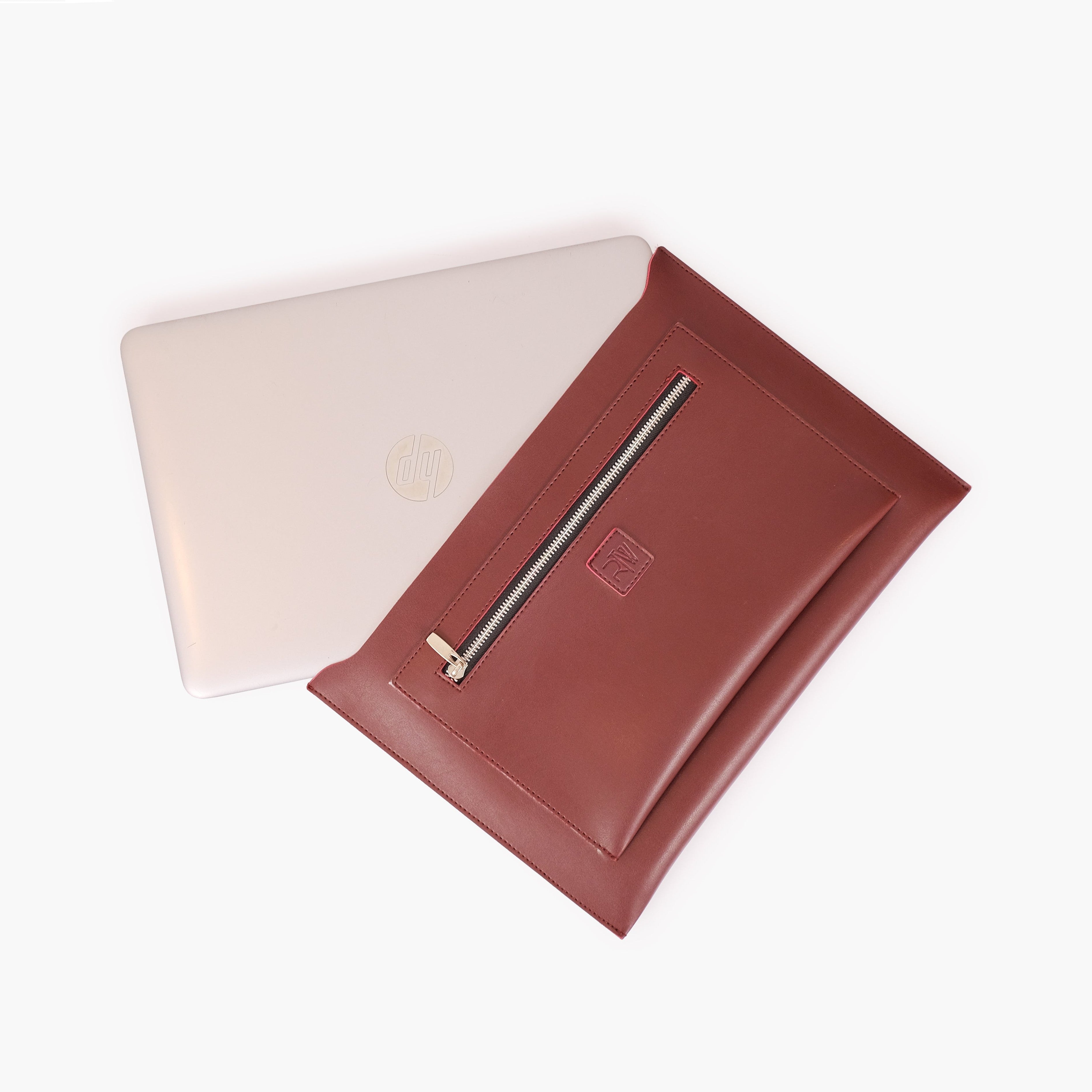 Burgundy weaved laptop bag with sleeve