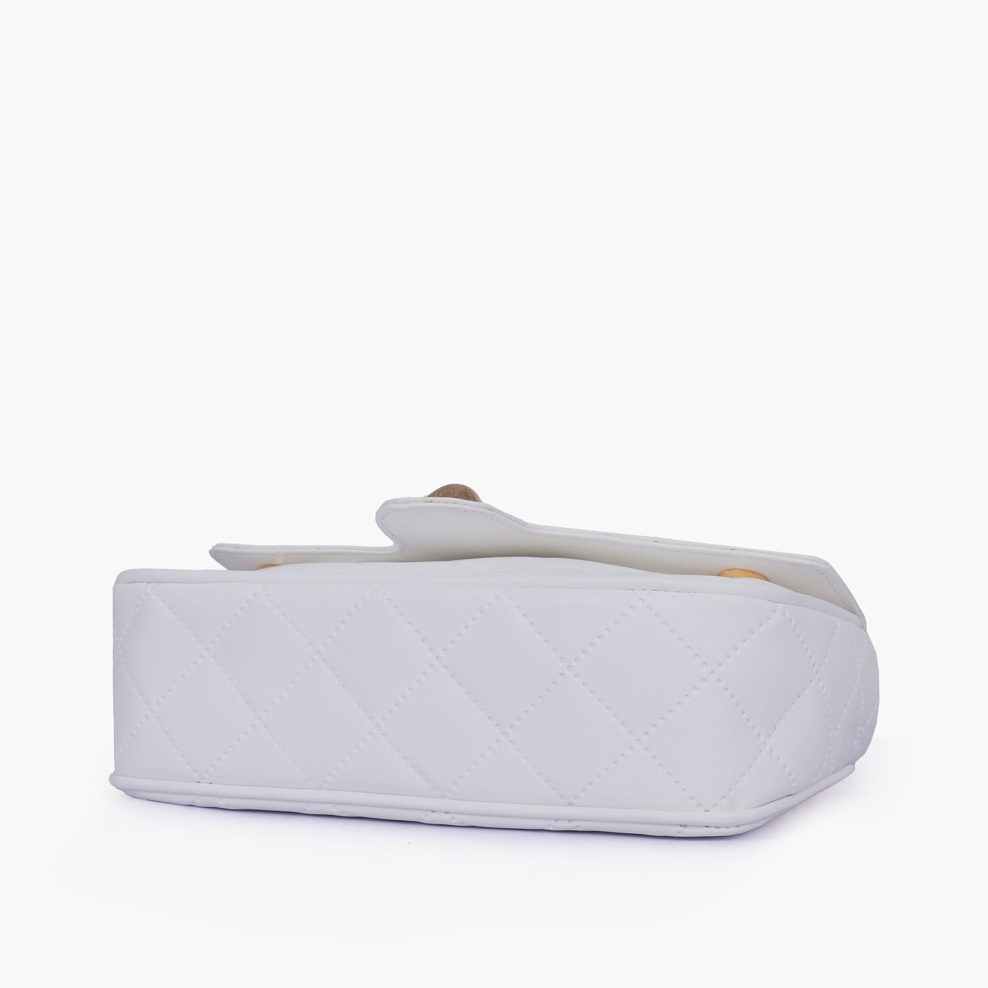 White quilted small shoulder bag with chain