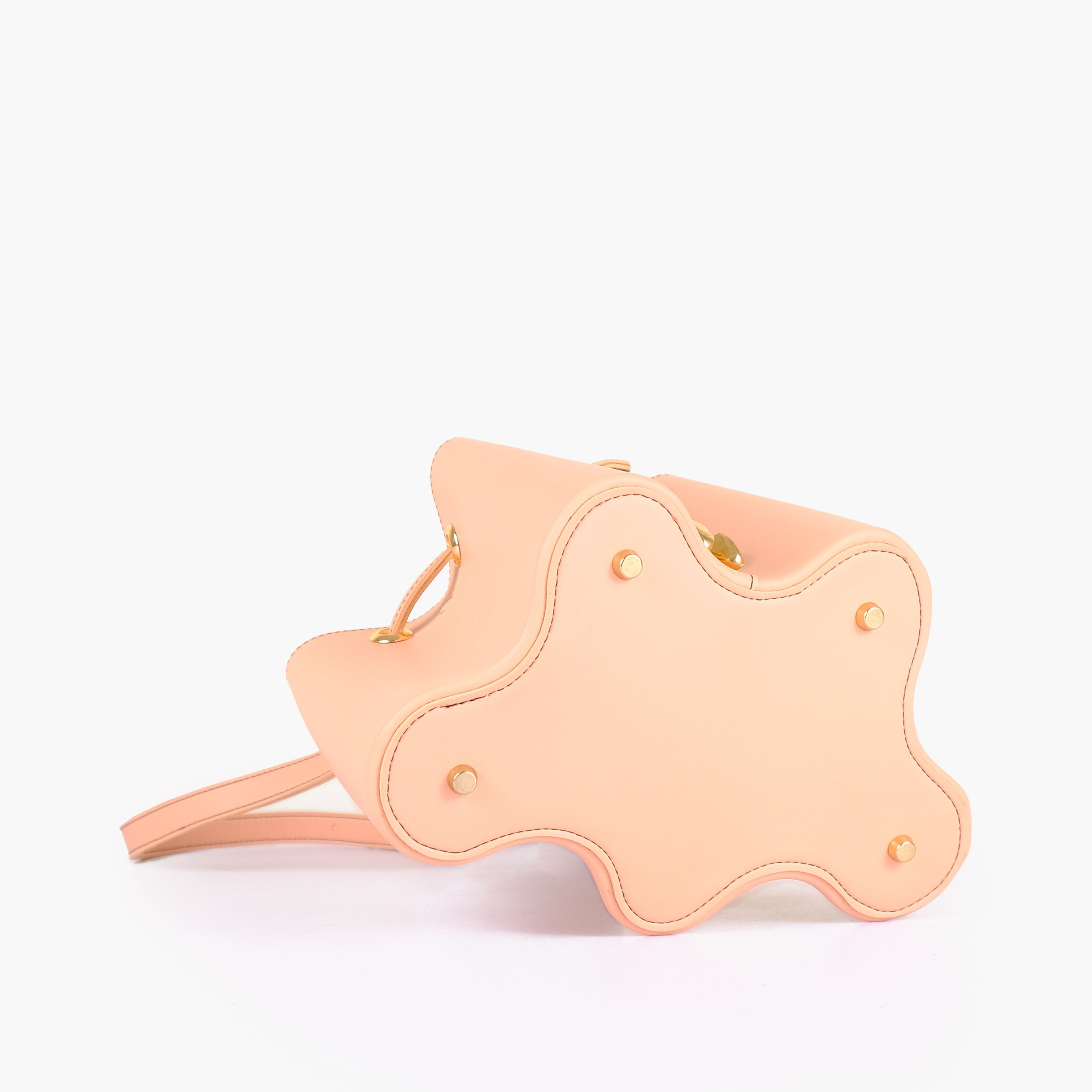 Peach star drawstring bucket bag