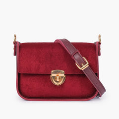 Burgundy suede saddle bag with twist lock