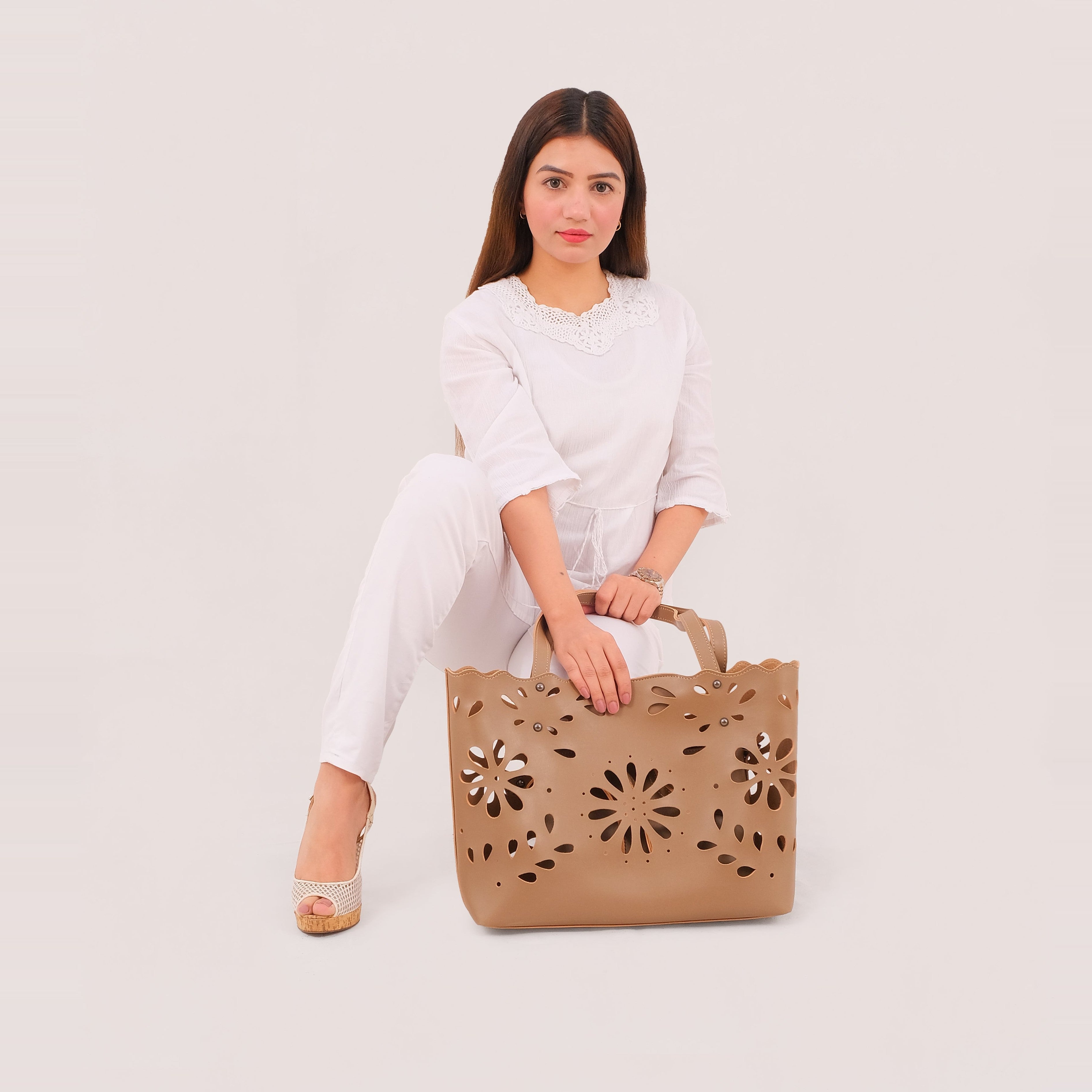 Coffee two-piece floral tote
