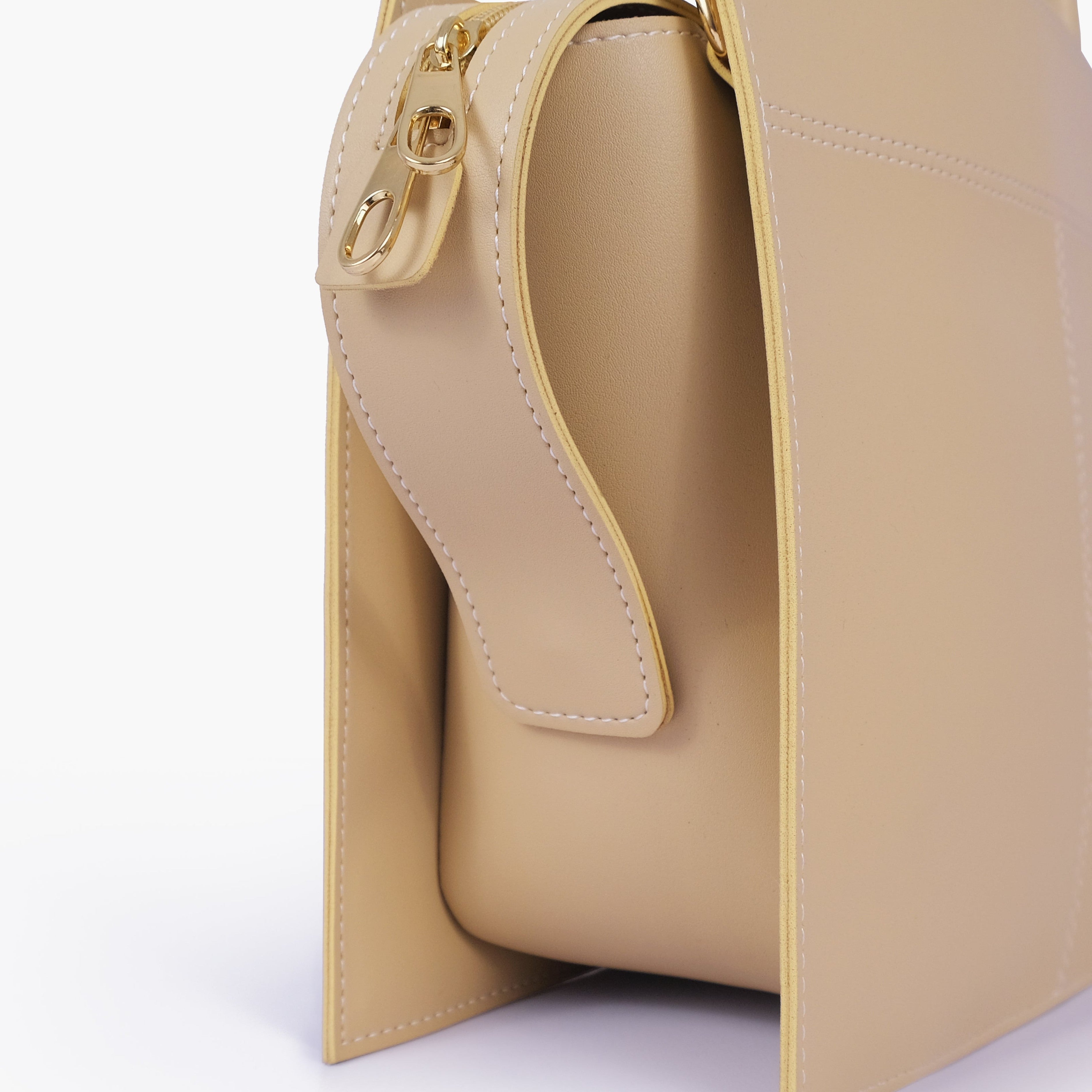 Off-white trapeze top-handle bag