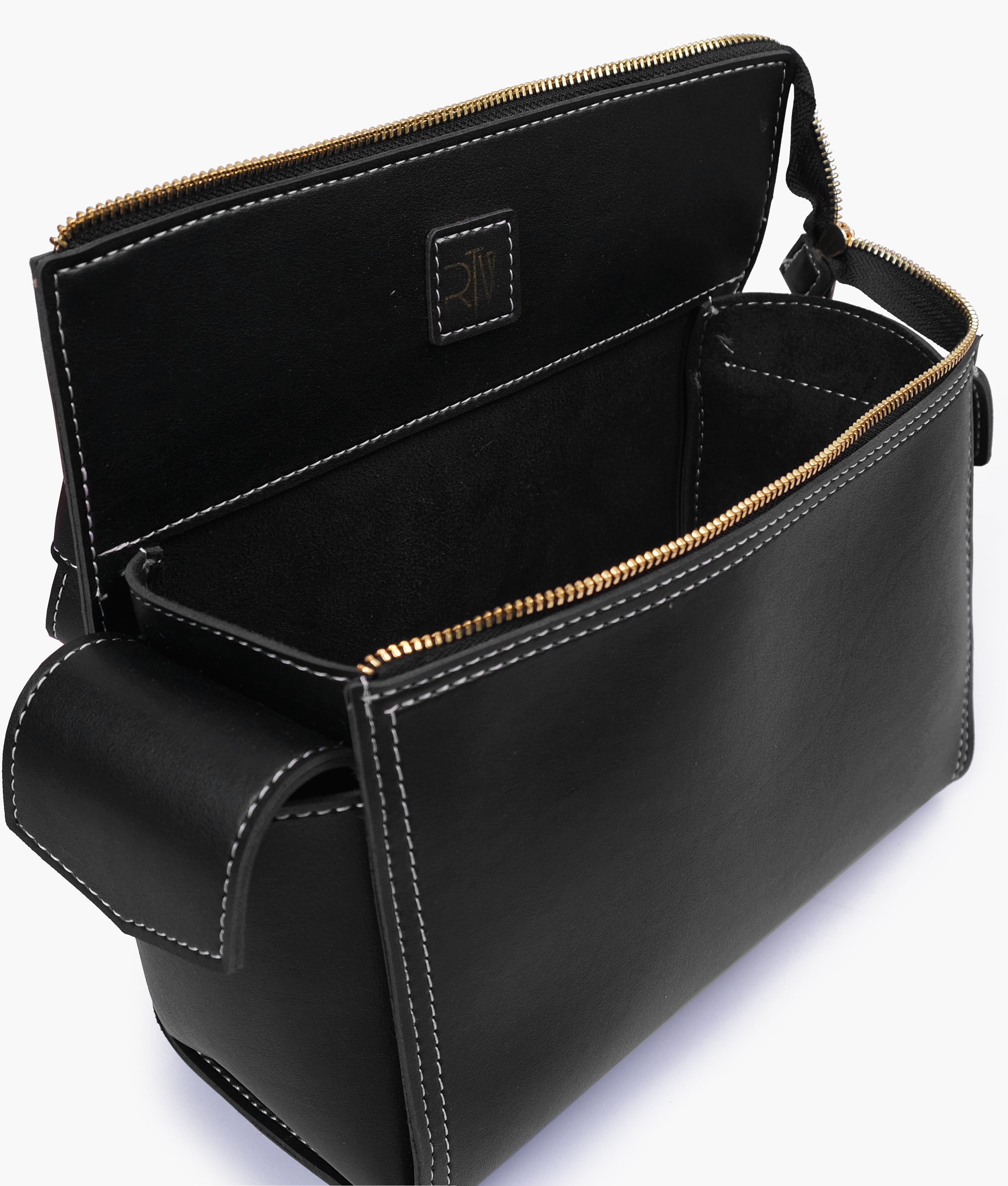 Black bowling bag with top-handle