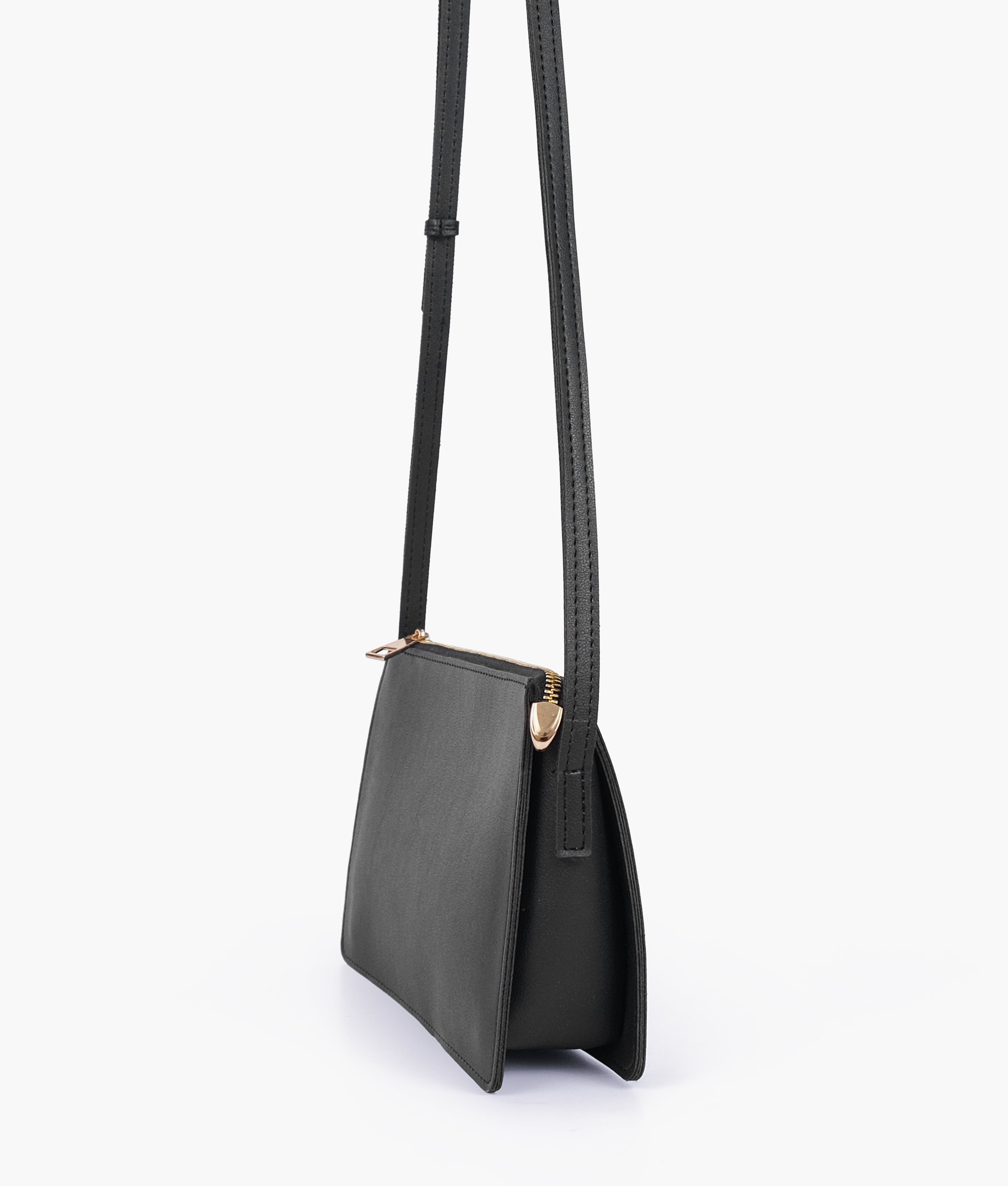 Black flat purse