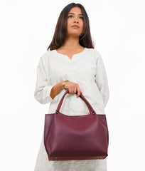 Burgundy tote bag