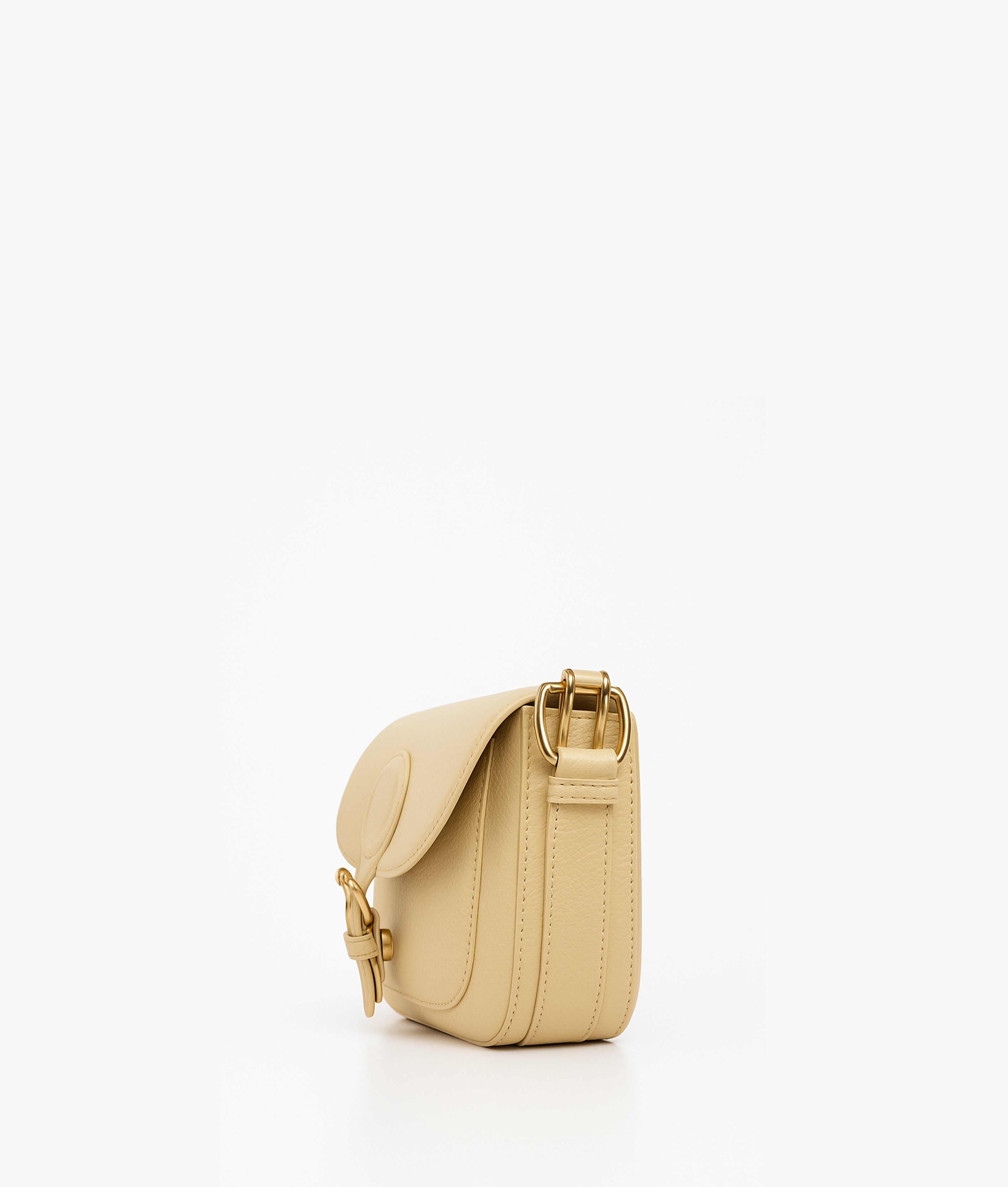 download_6be4d1c1-852e-4841-8c5a-c0595863902d_0002_off-white-east-west-shoulder-bag(5).jpg