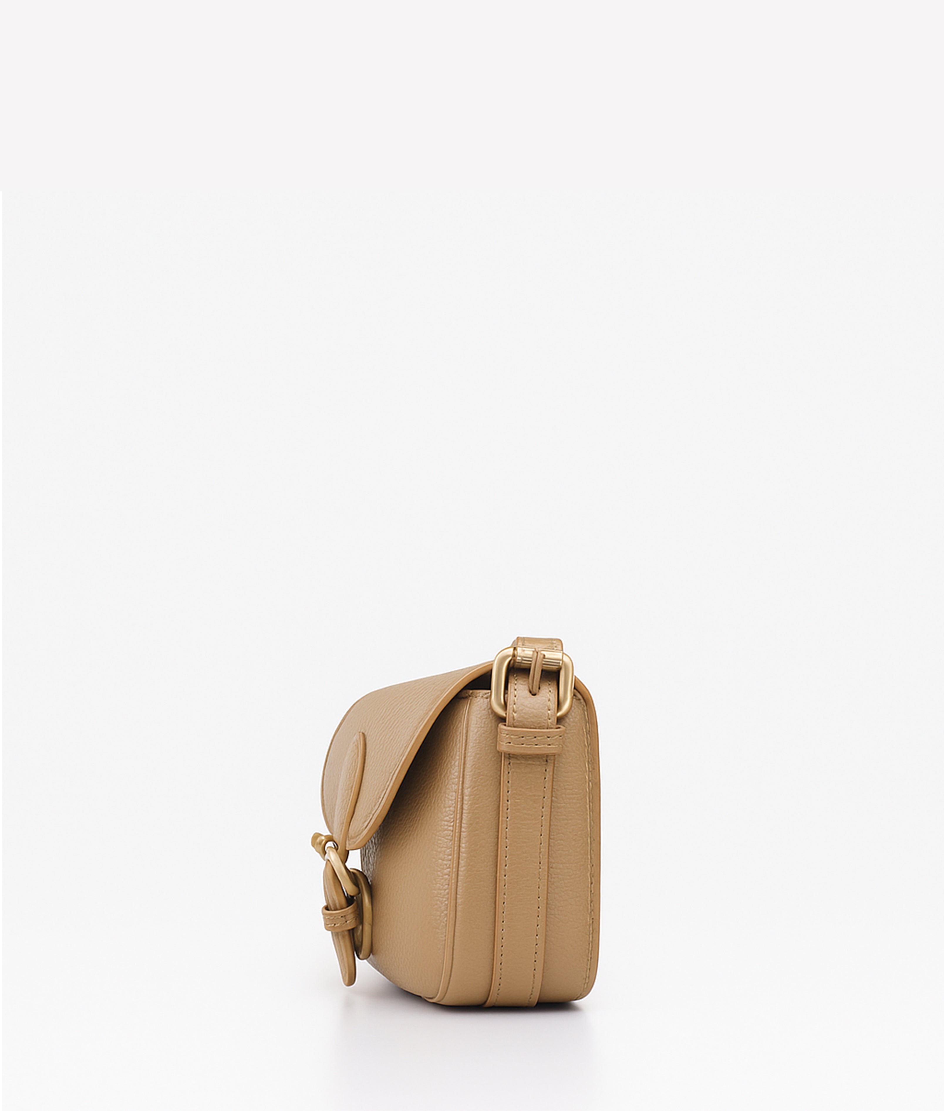 download_6be4d1c1-852e-4841-8c5a-c0595863902d_0004_coffee-east-west-shoulder-bag(5).jpg