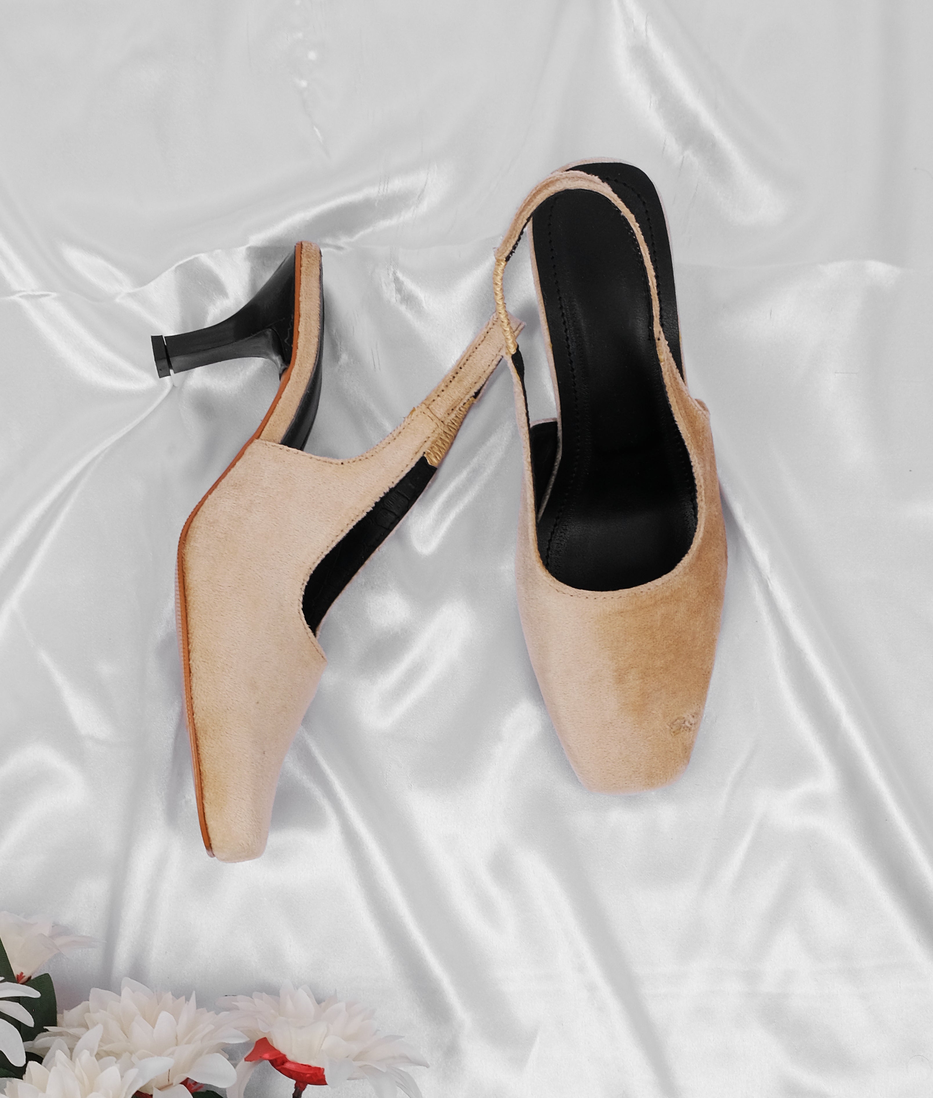 Lux ivory slingback