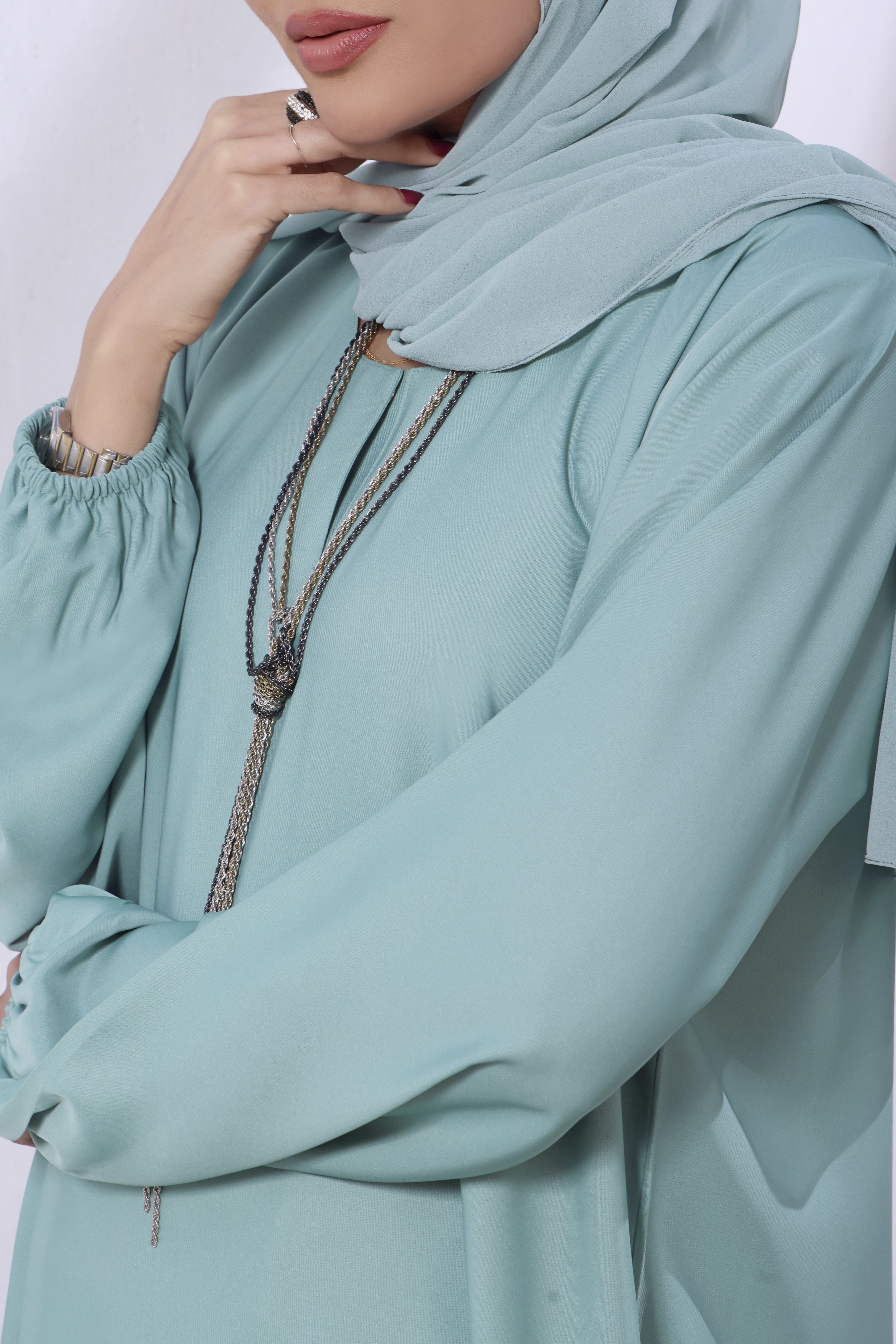 Armeenah Abaya