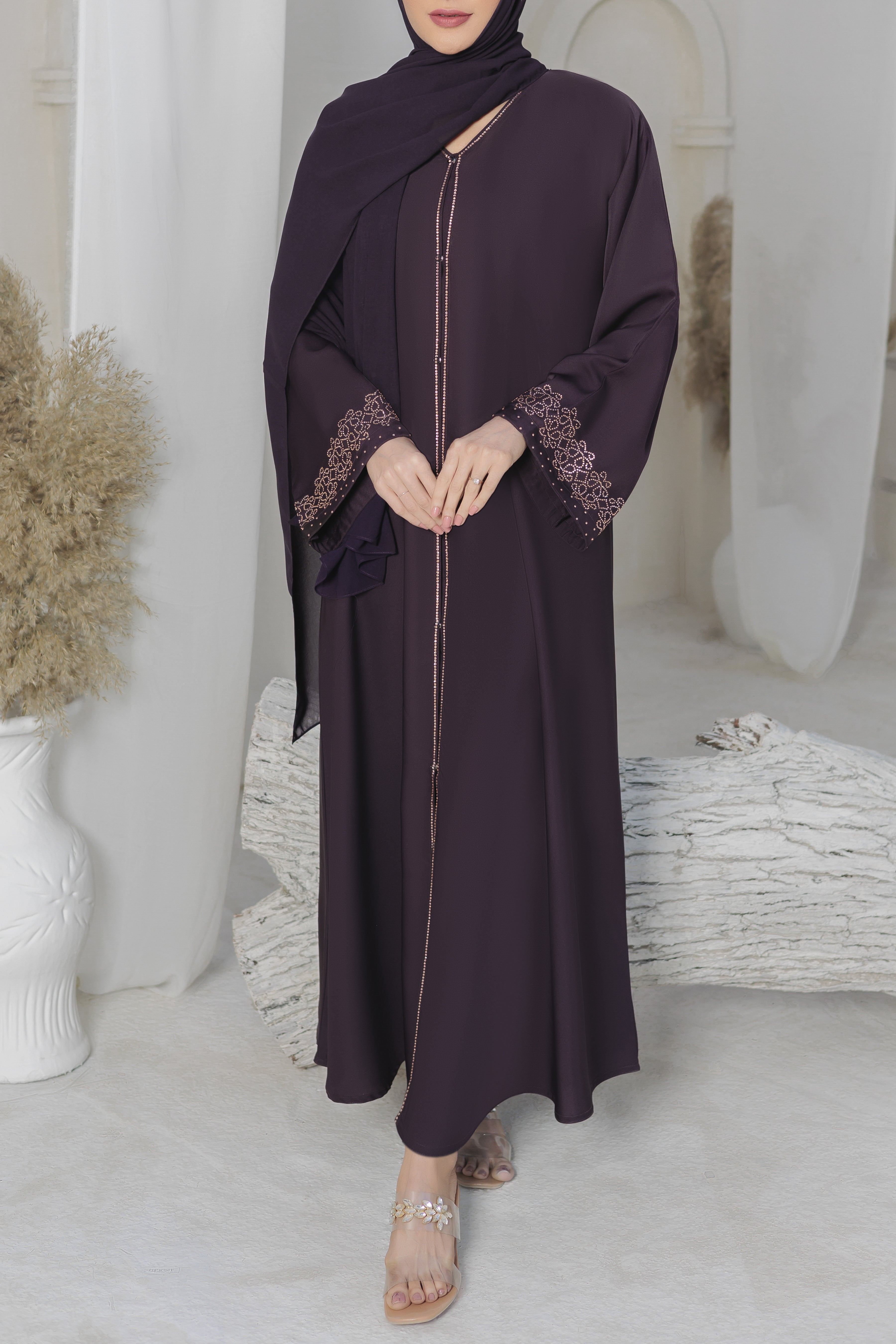 Nisa Abaya