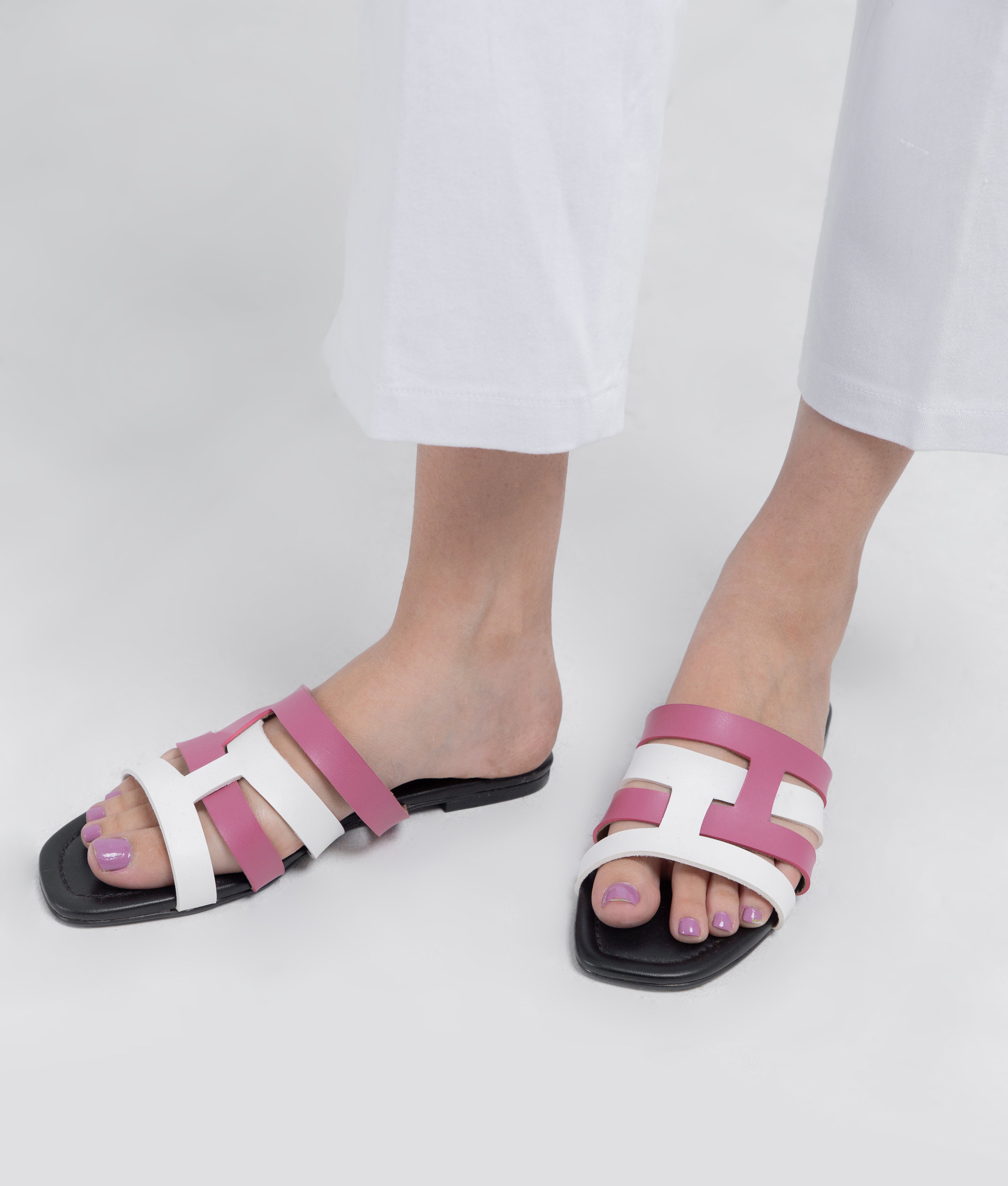 Pink and white color-blocking flats