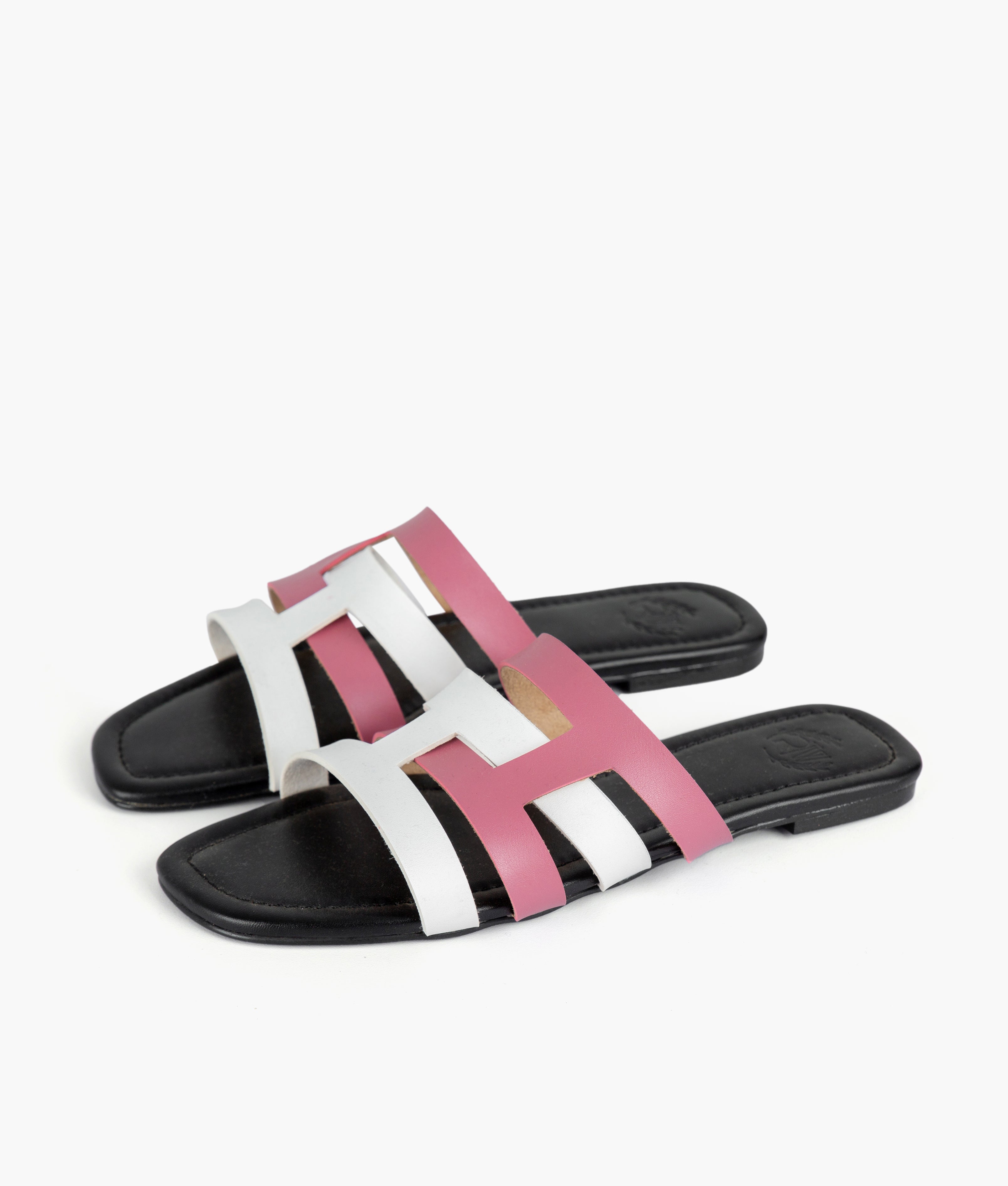 Pink and white color-blocking flats